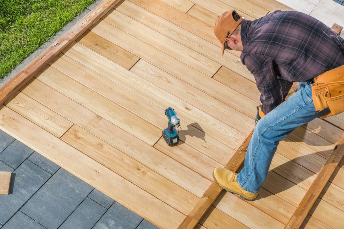 How Much Does It Cost to Build a Deck?