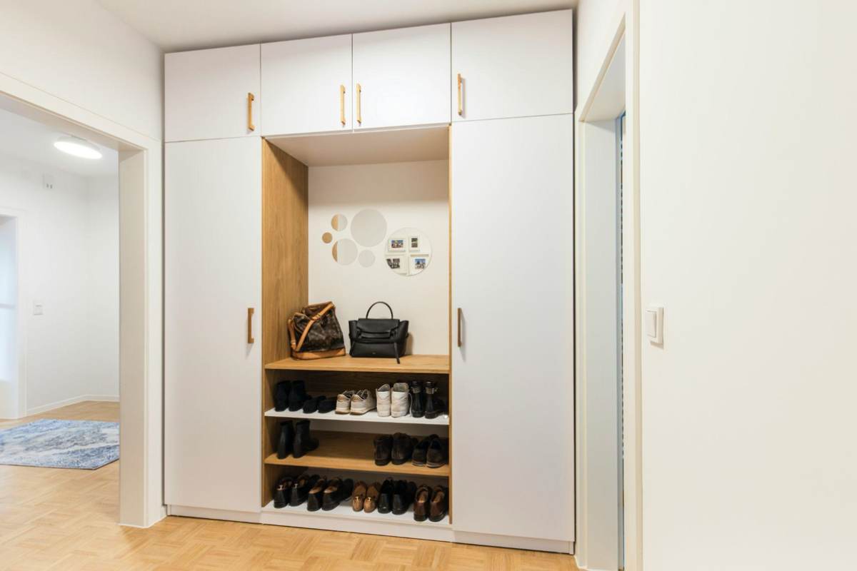 wardrobe-doors-for-modern-homes