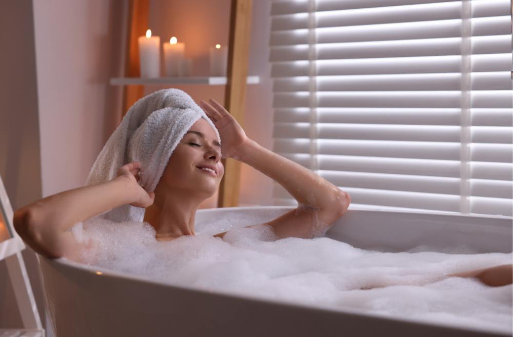 woman-in-bathtub