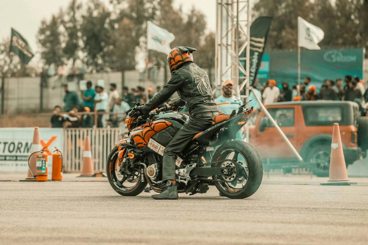 motorcycle-stunt-performance-at-outdoor-event